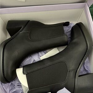 Madden Girl Black Ankle Booties Brand New Size 7